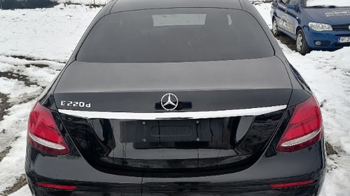 Bara fata Mercedes E-Class W213 2016 ber