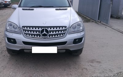 Bara fata Mercedes M-CLASS W164 2008 JEEP ML 320 C