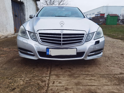 Bara Fata Mercedes W212 E Class Avantgarde