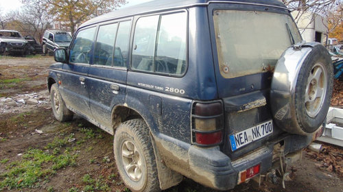 Bara Fata mitsubishi Pajero 2002 SUV Alb