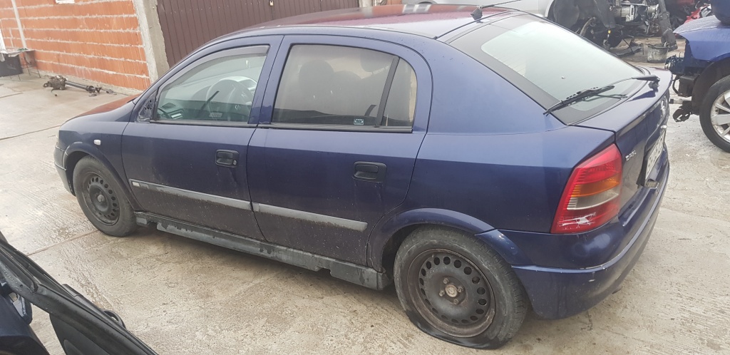 Bara fata Opel Astra G 2003 Hatchback 1.7 dti