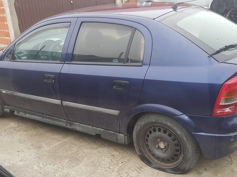 Bara fata Opel Astra G 2003 Hatchback 1.7 dti