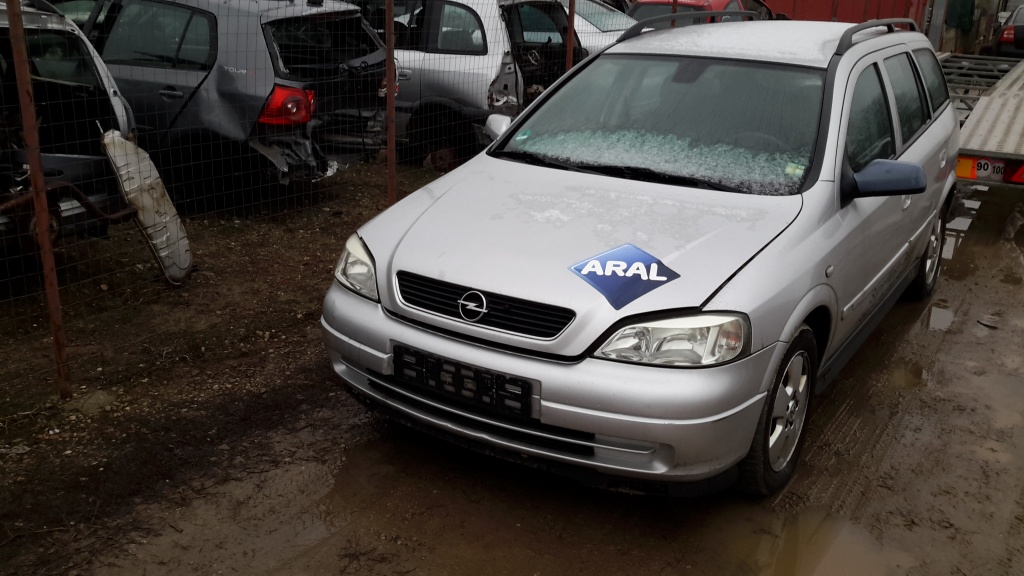 Bara fata Opel Astra G 2004 break 2.2