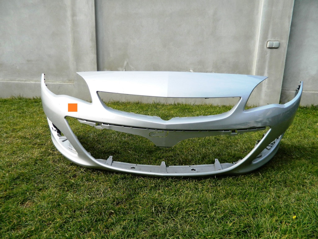 Bara fata Opel Astra J Facelift model 2013-2015 cod 13368660