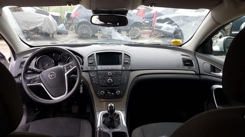 Bara fata Opel Insignia A 2012 hatchback
