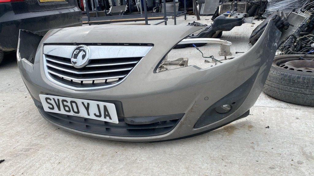 Bara fata Opel Meriva B - Proiectoare + senzori