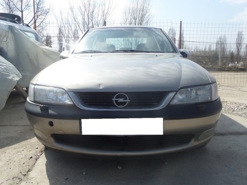 Bara Fata Opel Vectra B DIN 1997