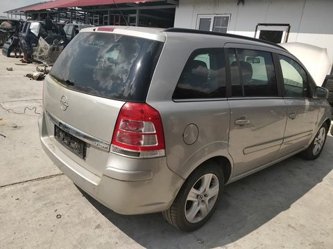 Bara fata Opel Zafira 2009 HATCHBACK 1.9 cdti