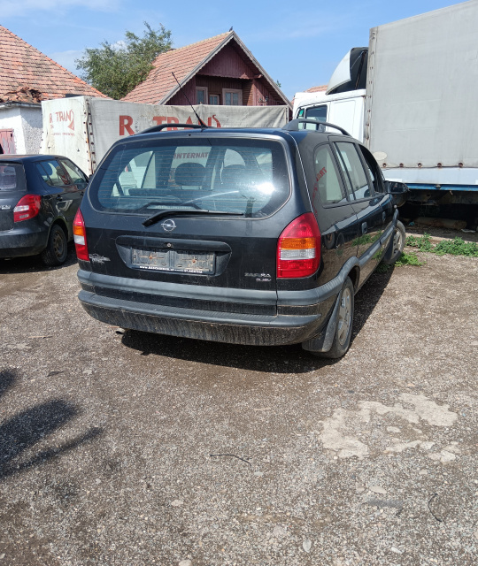 Bara fata Opel Zafira A [1999 - 2003] Minivan 5-usi 2.0 DTI AT (101 hp)