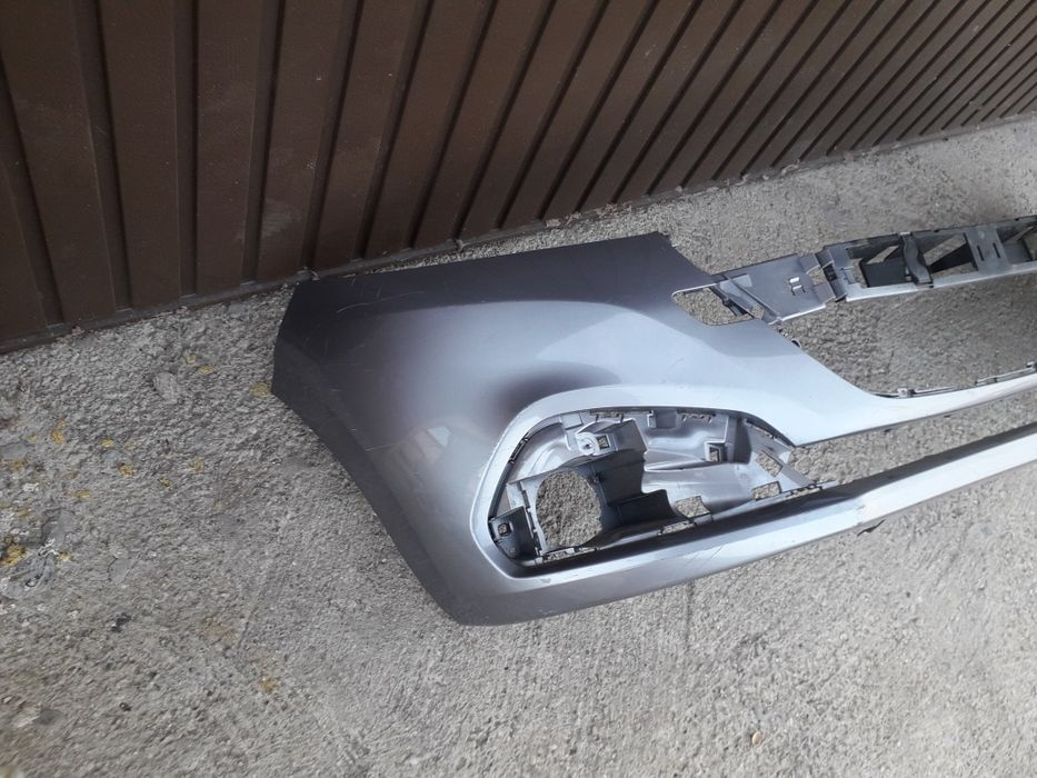Bara fata peugeot 208 facelift 2015