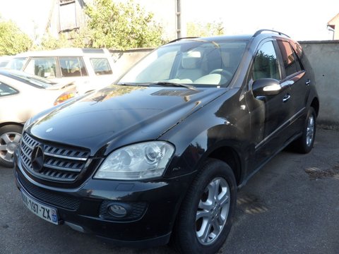 Bara fata pt Mercedes ML 320 W 164 dupa 2005