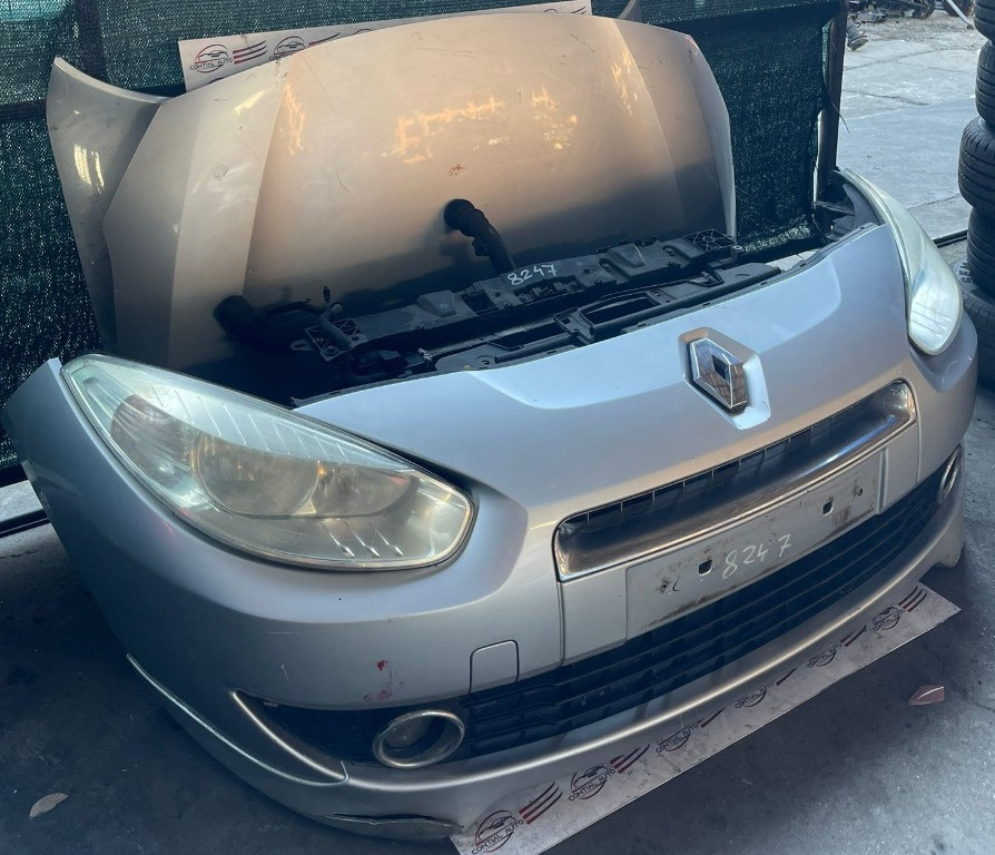 Bara fata Renault Fluence