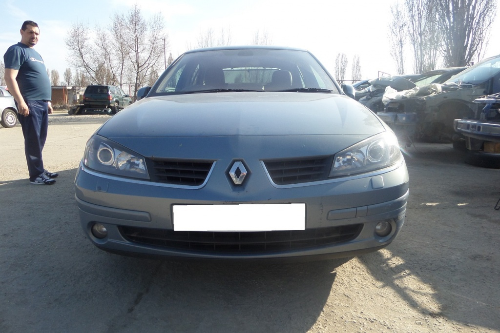 Bara Fata Renault Laguna 2 Facelift din 2007