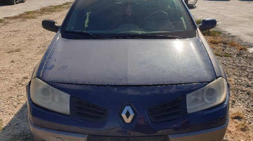 Bara fata Renault Megane 2 2004 berlina 