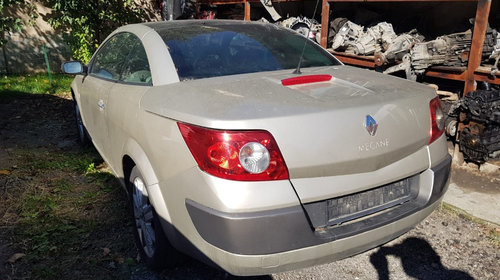 Bara fata Renault Megane 2 2004 Cabrio 1