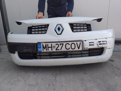 Bara Fata Renault Megane 2 , non-facelift cu defec