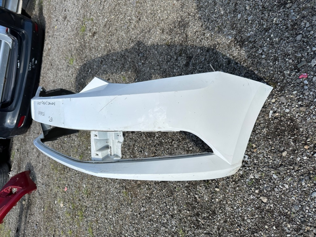 Bara fata SKODA FABIA 3 an 2014-2018 cod