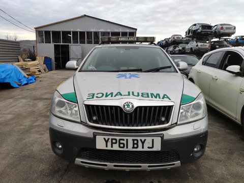 Bara fata Skoda Octavia 2 Facelift Scout