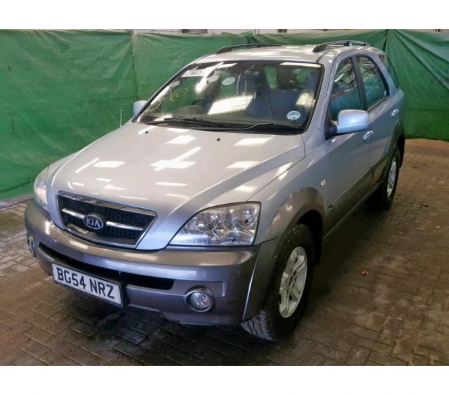 Bara fata/spate Kia Sorento 2004 2.5 Diesel Cod Motor D4CB4746217/ LH36 140 CP Culoare:albastru