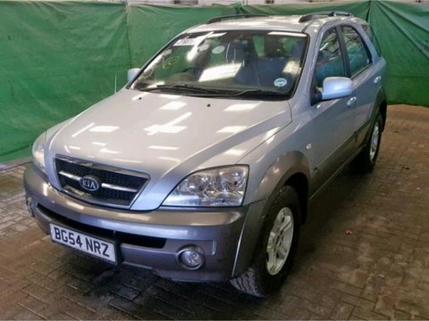 Bara fata/spate Kia Sorento 2004 2.5 Diesel Cod Motor D4CB4746217/ LH36 140 CP Culoare:albastru