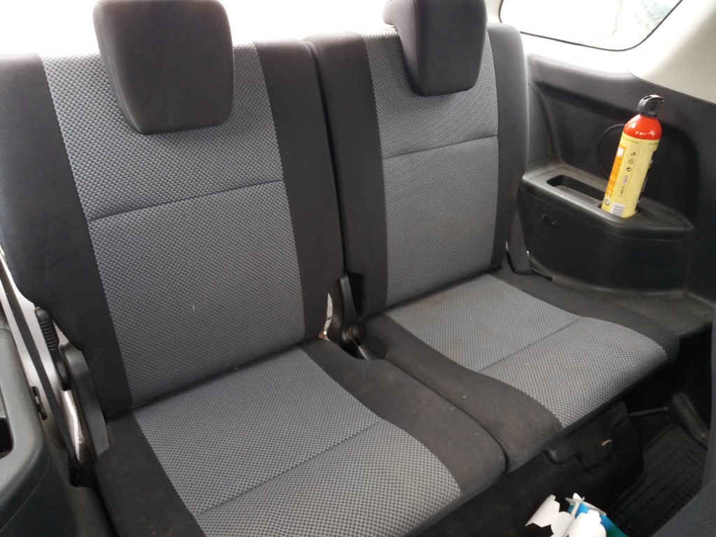 Bara fata Suzuki Grand Vitara 2006 SUV 2