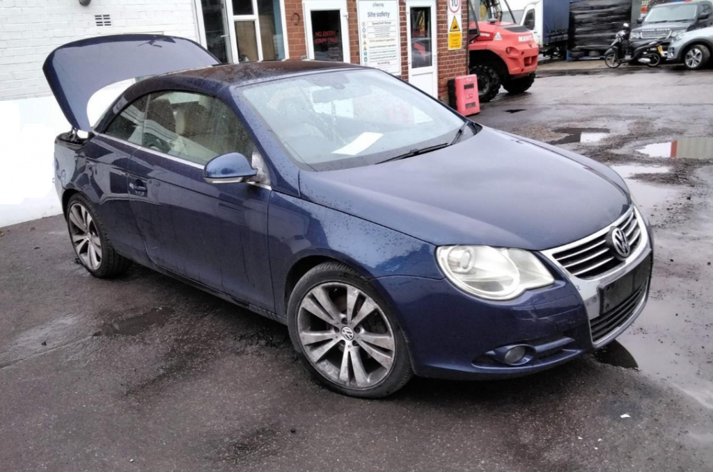 Bara fata Volkswagen Eos 2008 COUPE 2.0 BENZINA