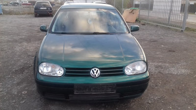 Bara Fata Volkswagen Golf 2001 Berlina Verde