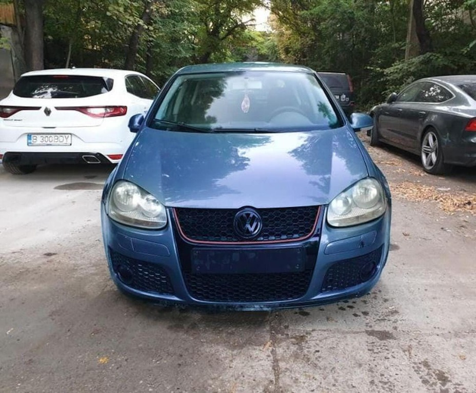 Bara fata Volkswagen Golf 5 2007 Hatchback 1.9 TDI