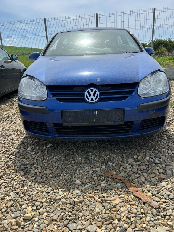 BARA FATA VOLKSWAGEN GOLF 5, AN 2004