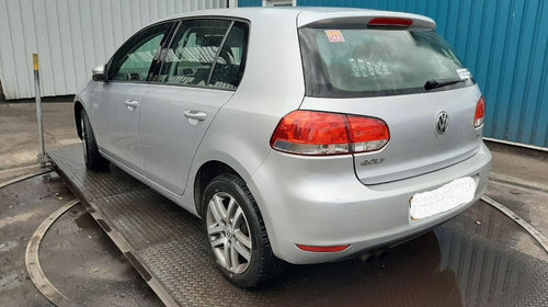 Bara fata Volkswagen Golf 6 2010 Hatchba