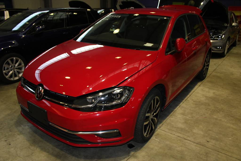 Bara fata Volkswagen Golf 7 2019 hatchback 2.0 DEJA