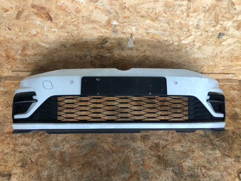 Bara fata Volkswagen Golf 7 R`line