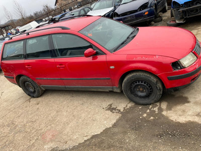 Bara fata Volkswagen Passat B5 2000 COMBI 1.9 TDI