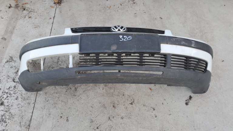 Bara fata Volkswagen Passat B5 cod VW04032BA