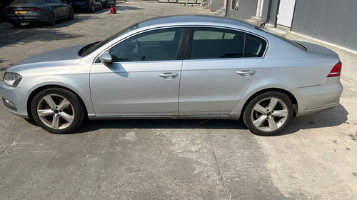 Bara fata Volkswagen Passat B7 2012 Seda