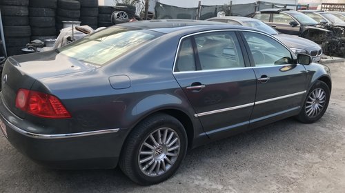 Bara fata Volkswagen Phaeton 2006 berlin