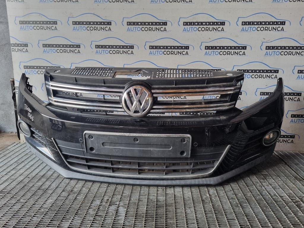 Bara fata Volkswagen Tiguan 5N Facelift 2011 - 2015 NEGRU model fara spalatoare far