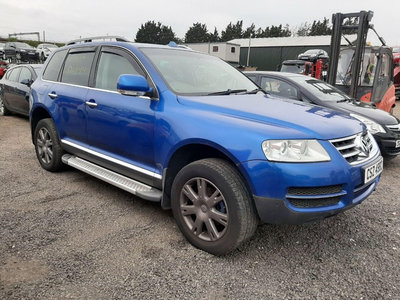 Bara fata Volkswagen Touareg 7L 2006 SUV 2.5 TDI