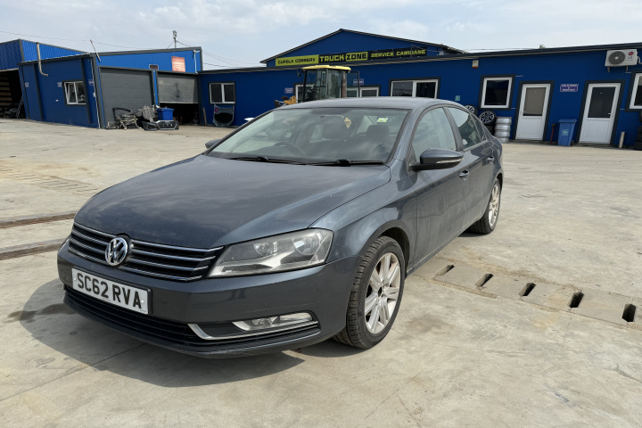 Bara fata Volkswagen VW Passat B7 [2010 - 2015] Sedan