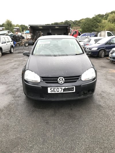 Bara fata VW Golf 5 2008 hatchback 1.4 benzina