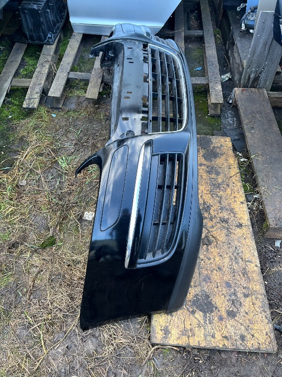 Bara fata vw jetta an 2007 cu defect
