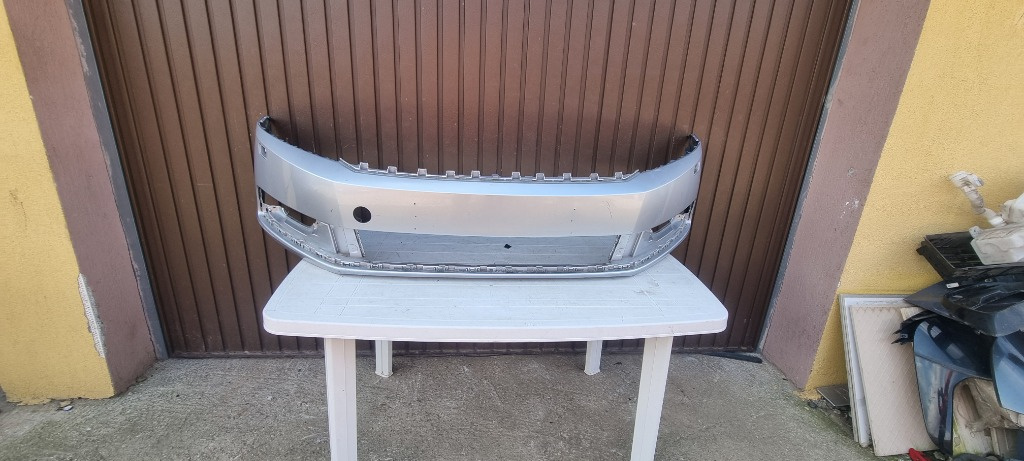 Bara fata Vw passat b7 3AA 807 221