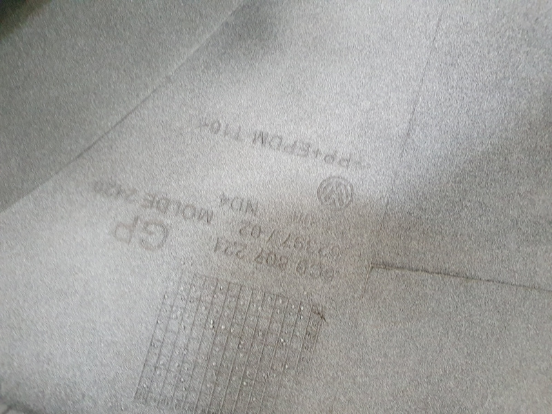 BARA FATA VW POLO 2014-2017 CU SPALATOR ORIGINALA