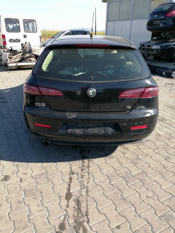 Bara spate Alfa Romeo 159 2006 SPORTWAGO