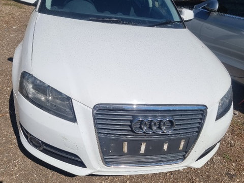 Bara spate Audi A3 8P 2010 Hatchback 2 0