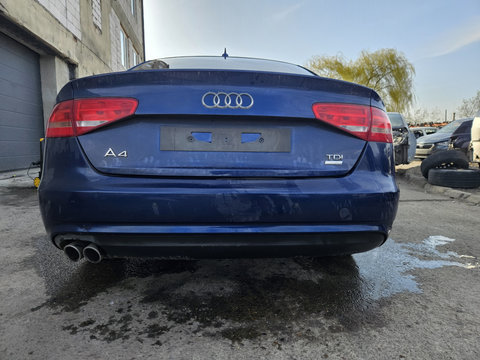 Bara spate Audi A4 B8 Berlina 2014