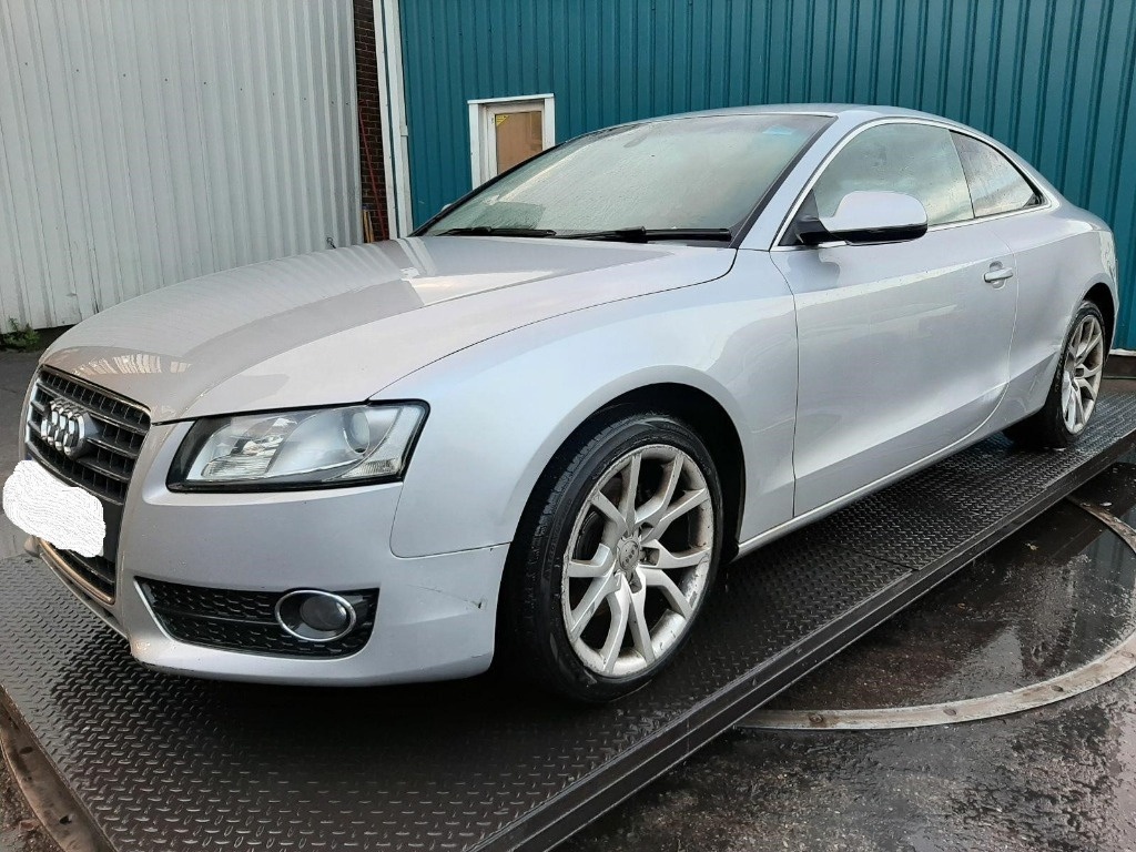 Bara spate Audi A5 2009 Coupe 2.0 TDI CA