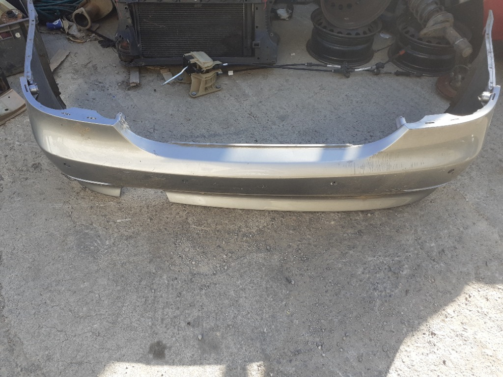 Bara spate BMW Seria 5 E60!!!!