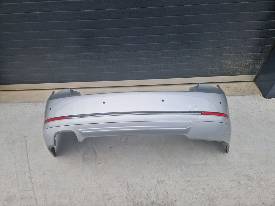 Bara spate Bmw seria 7 F01, F02 facelift lci