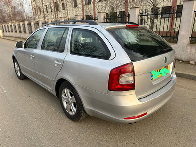 Bara spate break Skoda Octavia 2 Facelift 2009 201